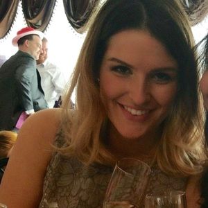 Meet your Posher, Courtney