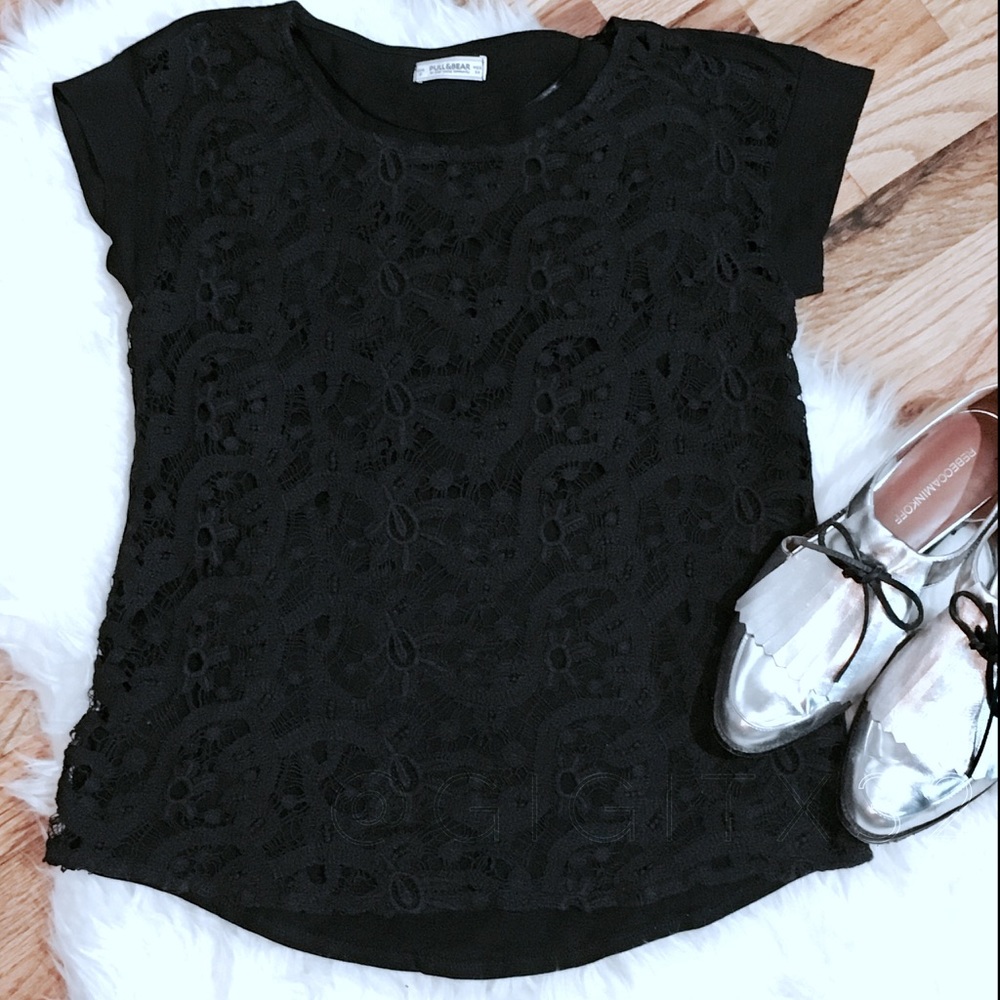 2 for 10// Pull&Bear black lace overlay tee