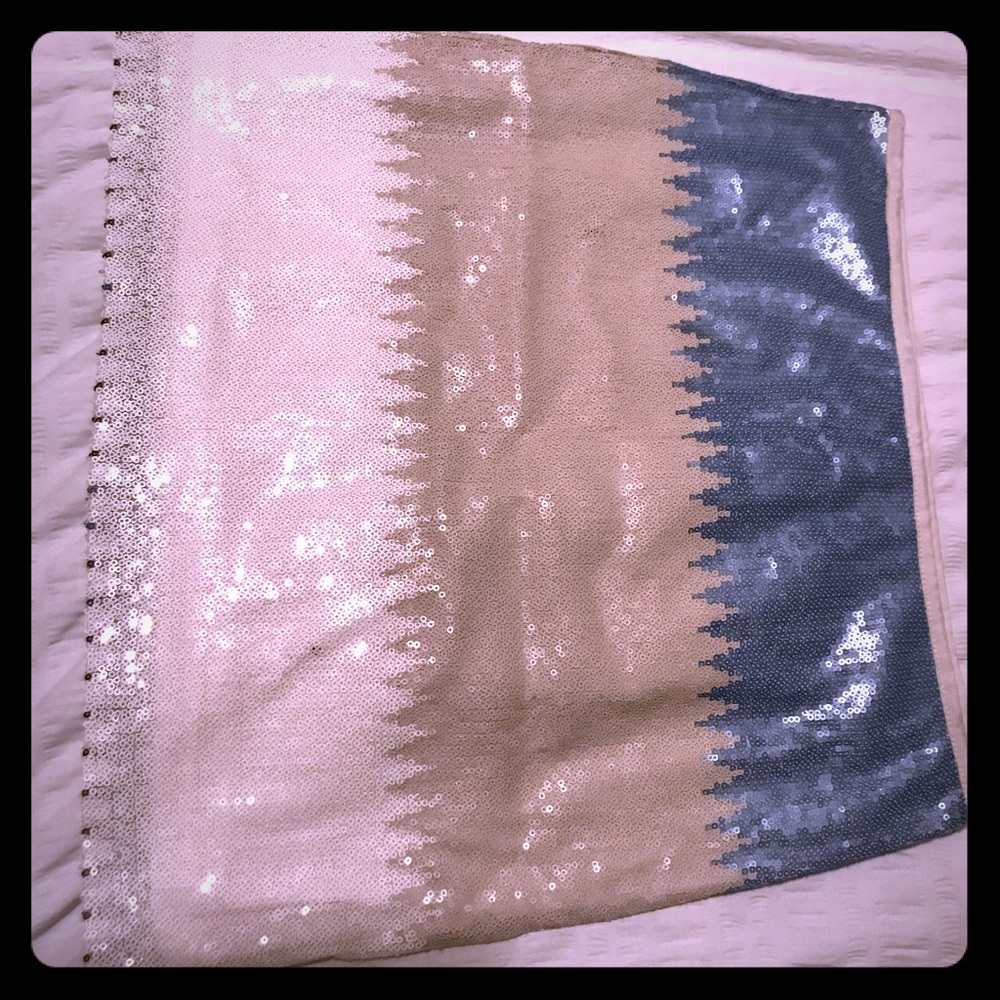 Sequins skirt