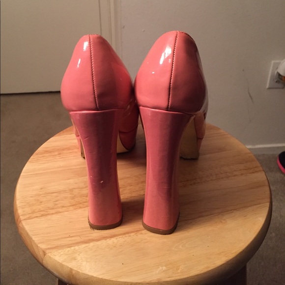 Steve Madden Platform Pumps - Picture 5 of 5