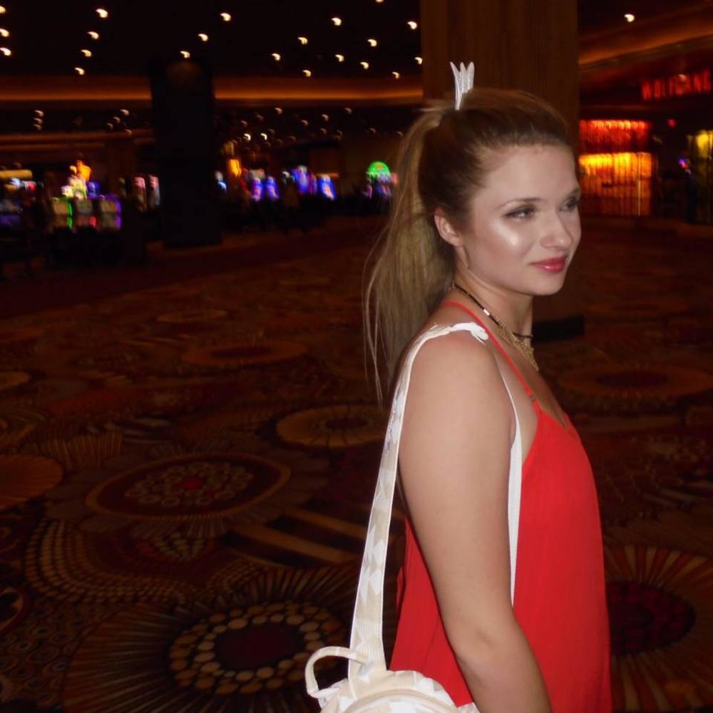 Meet your Posher, Nikki