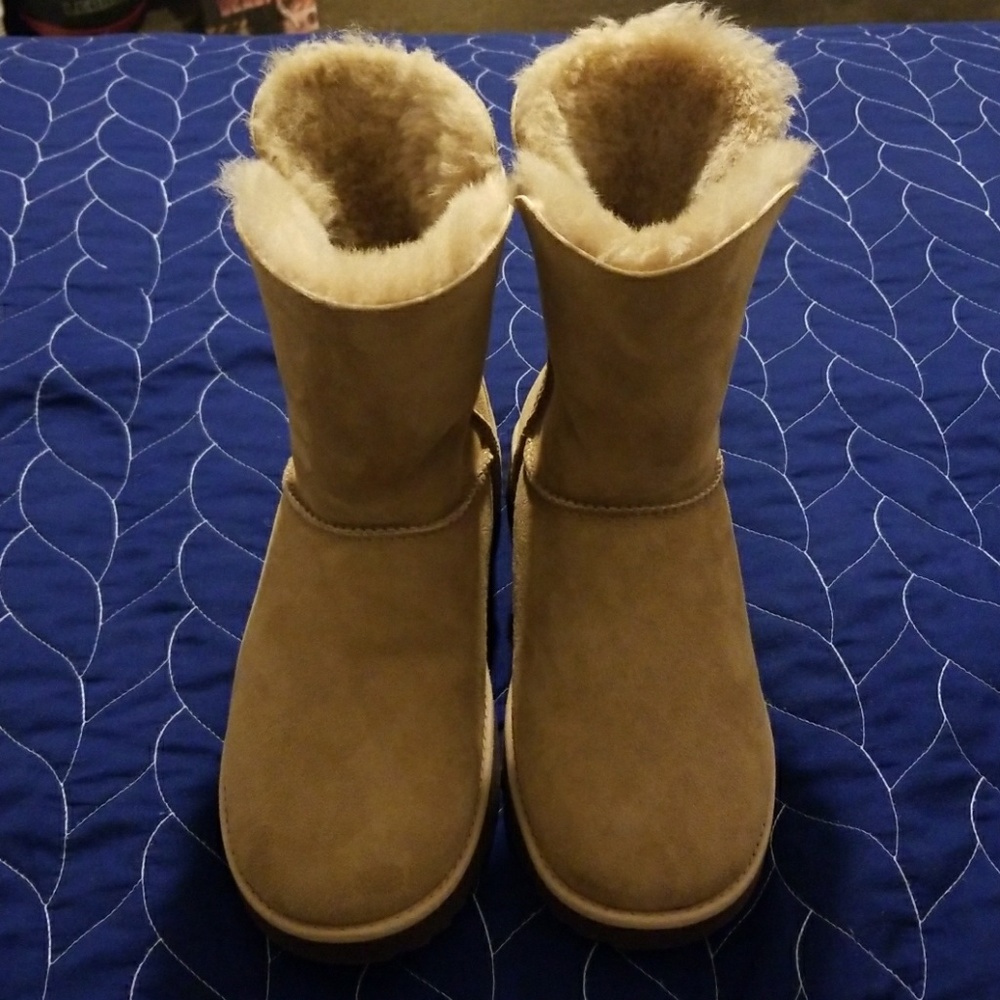 Ugg Boots Nwot
