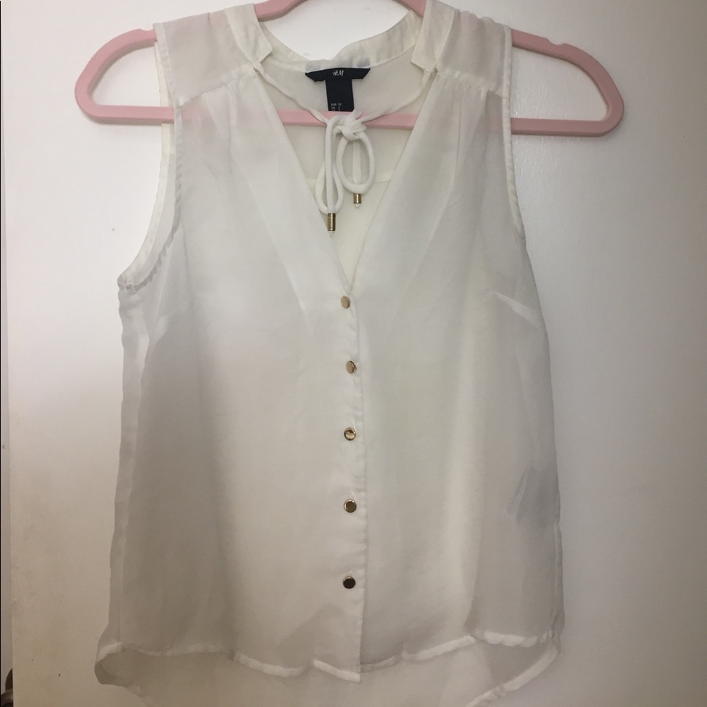 White chiffon sleeveless collared blouse