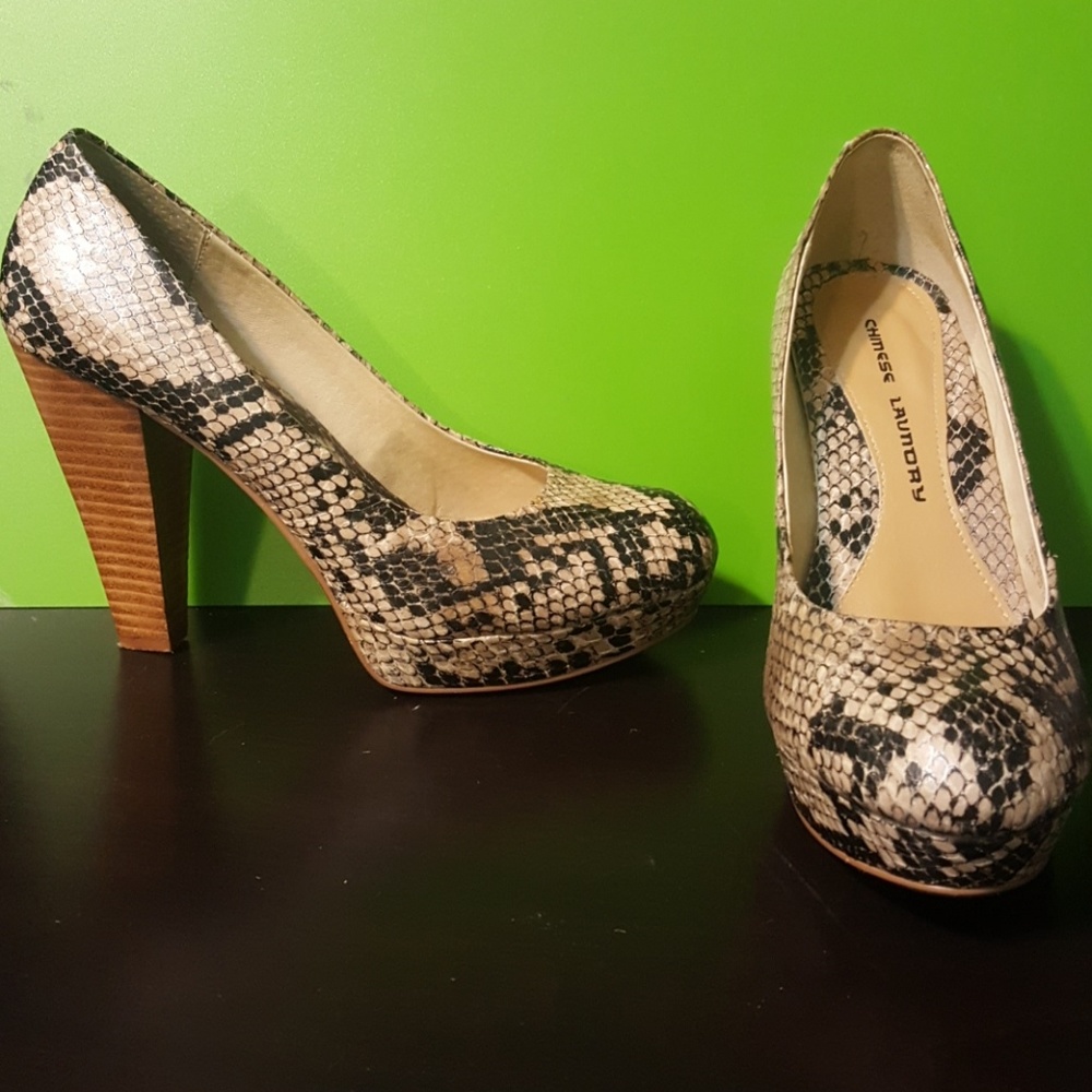 Chinese Laundry snake print heels