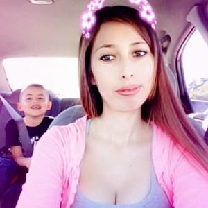 Meet your Posher, Christy