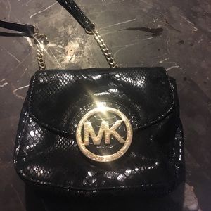 *FLASH SALE** MK CROSSBODY