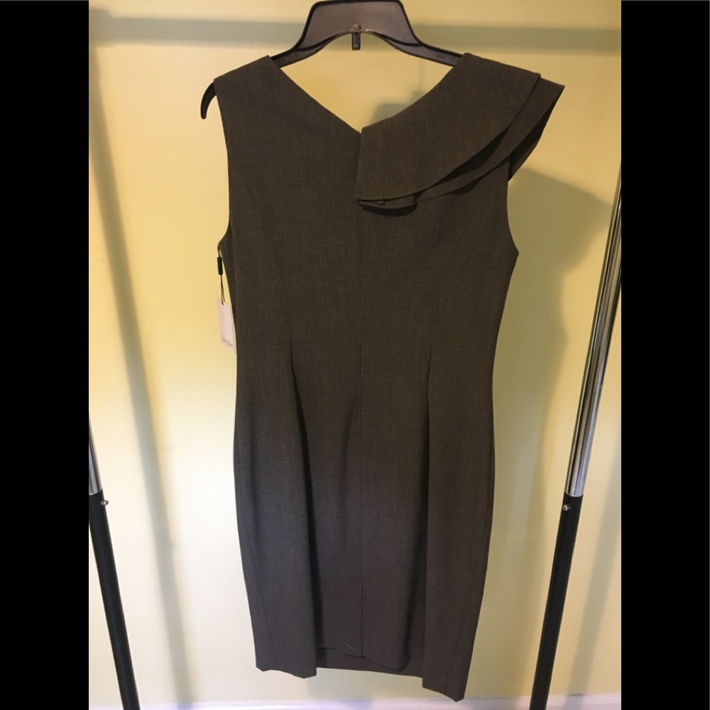 Dress - Picture 2 of 2