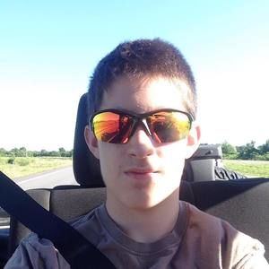 Meet your Posher, Andrew