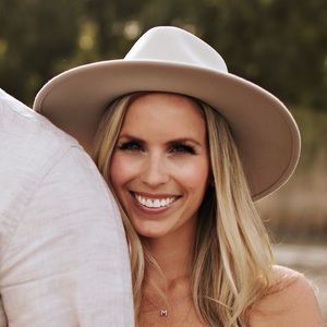 Meet your Posher, Brynn