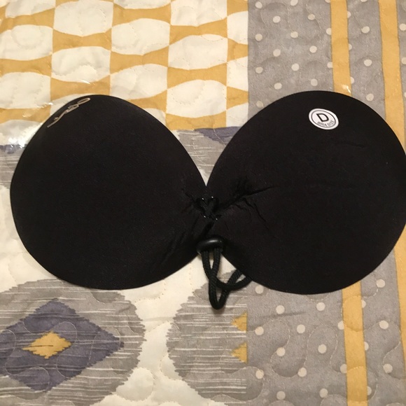 Drawstring adhesive Bra - Picture 1 of 2