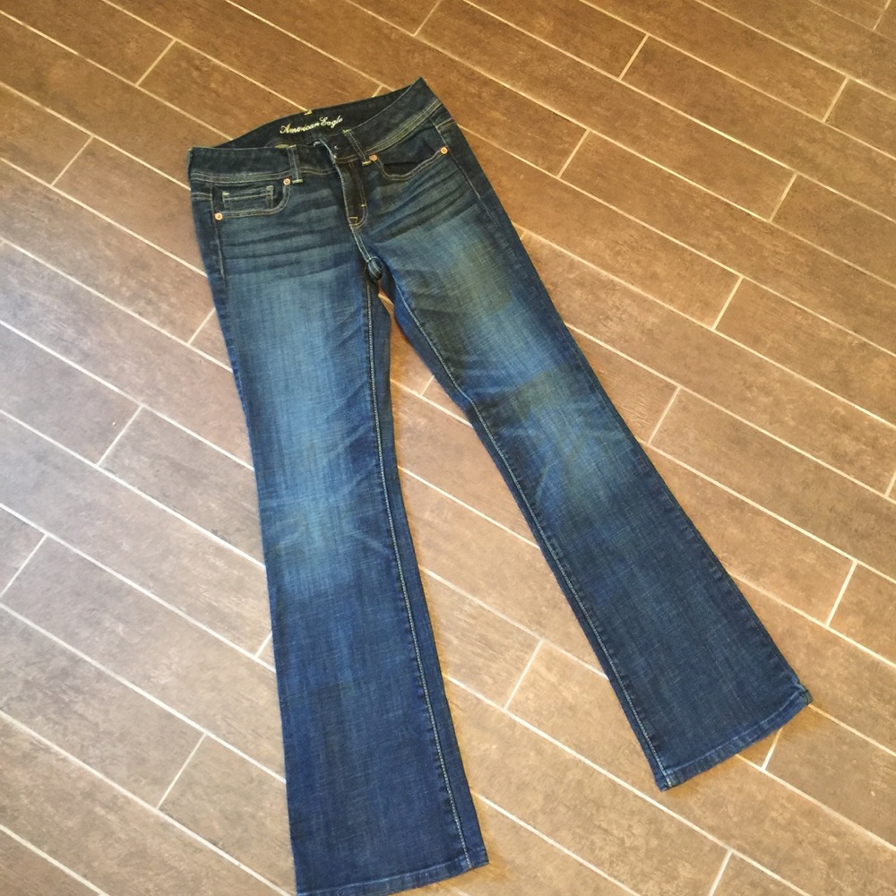 Like new American Eagle Bootcut Jeans