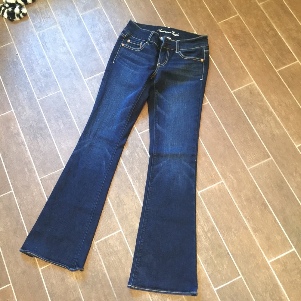 NWOT American Eagle Artist dark wash jeans