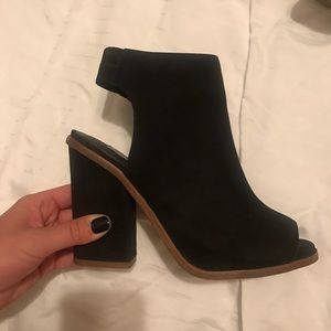 Steve Madden Valencia Black Peep Toe Bootie