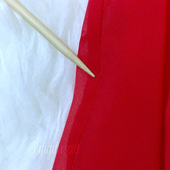 Zara Trafaluc red pleated top with black trim - Picture 6 of 8