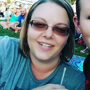 Meet your Posher, Toni