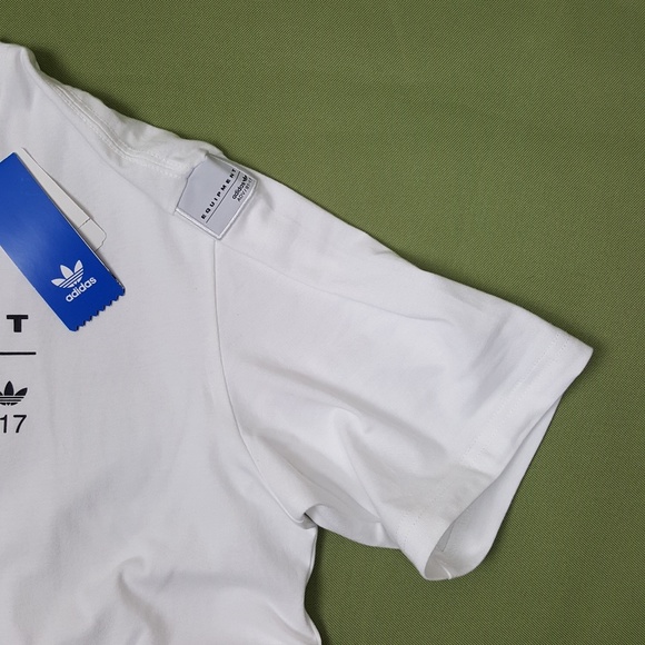 NWT Adidas EQT Elongated Logo T-Shirt BK7171 - Picture 4 of 6