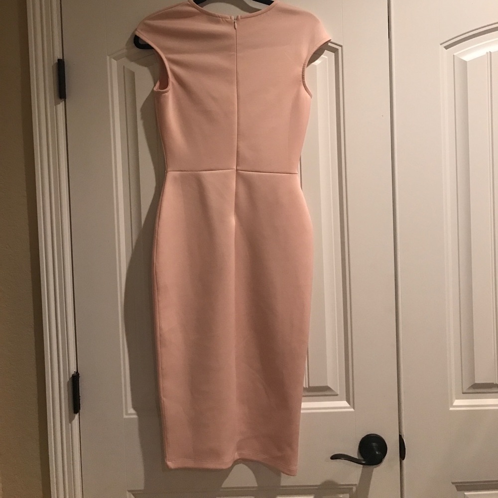 Dress - Picture 2 of 3
