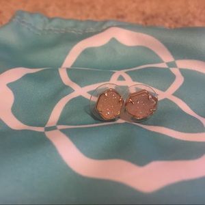 Kendra Scott Rose Gold Taylor studs.