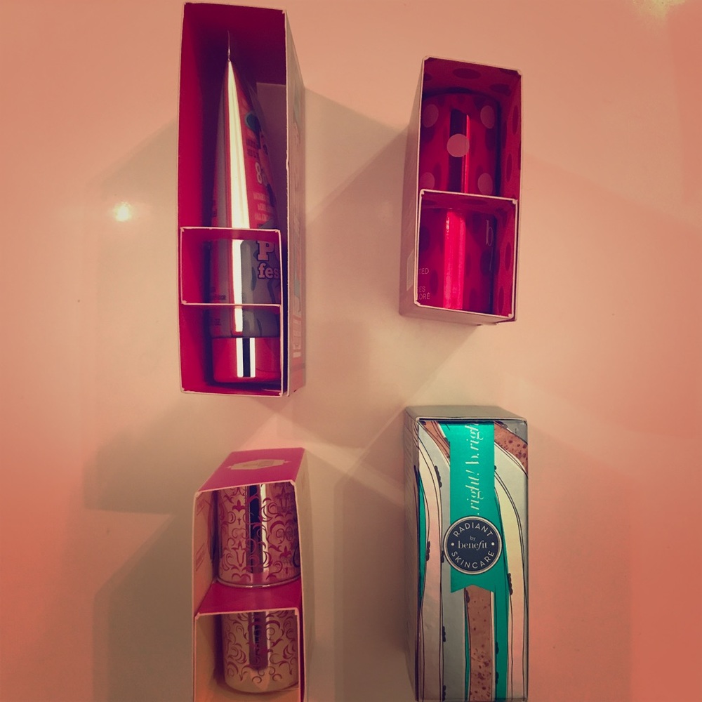 Benefit Cosmetics Set - Picture 2 of 2
