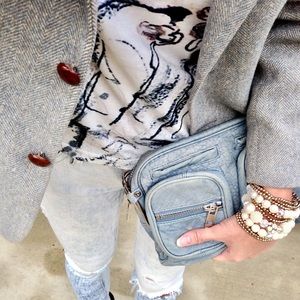 CHANEL casual watercolor print t-shirt