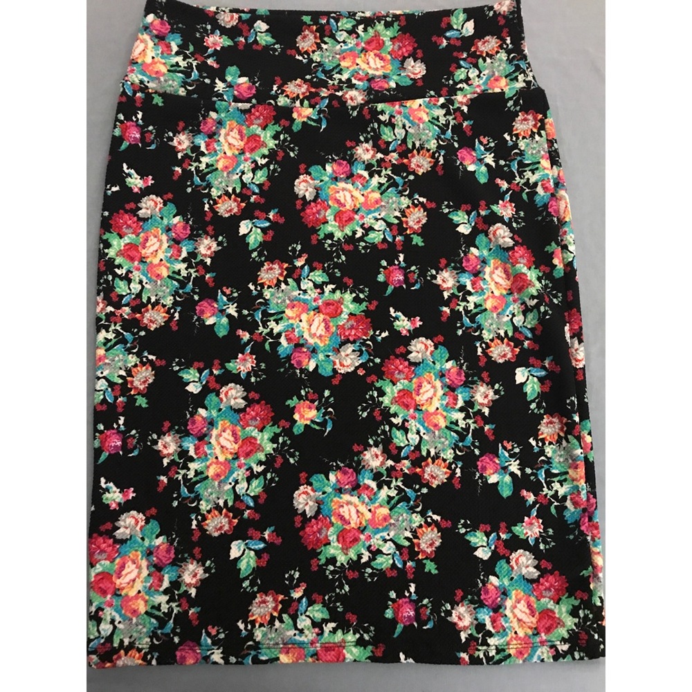 LuLaRoe Cassie
