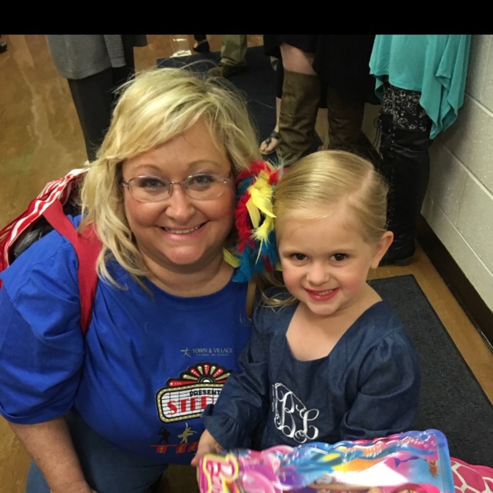 Meet your Posher, Holly