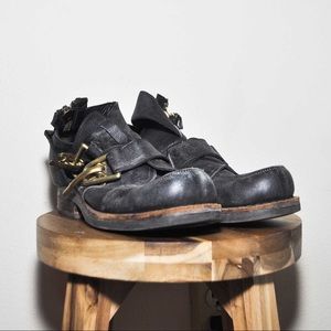 JEFFREY CAMPBELL Roscoe Boot