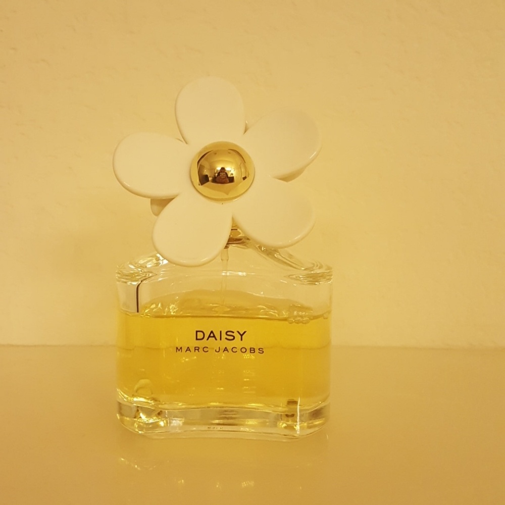 Marc Jacobs-3.4 fl OZ EDT