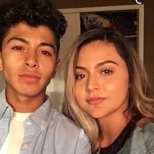 Meet your Posher, Aaron