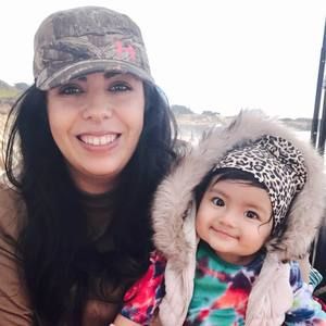 Meet your Posher, Clementina