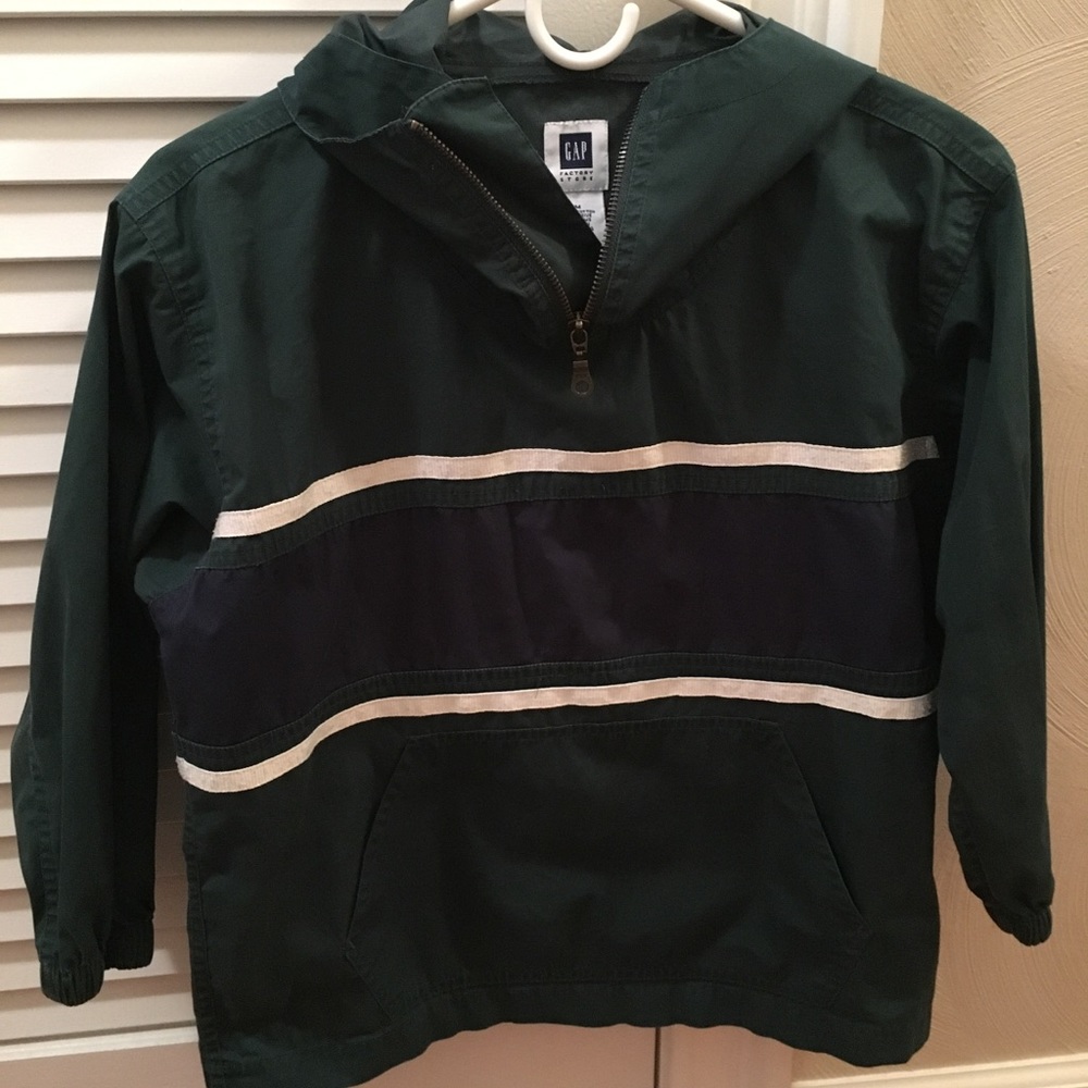 Gap wind breaker jacket!