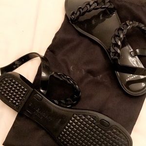 Authentic Givenchy chain jelly sandals