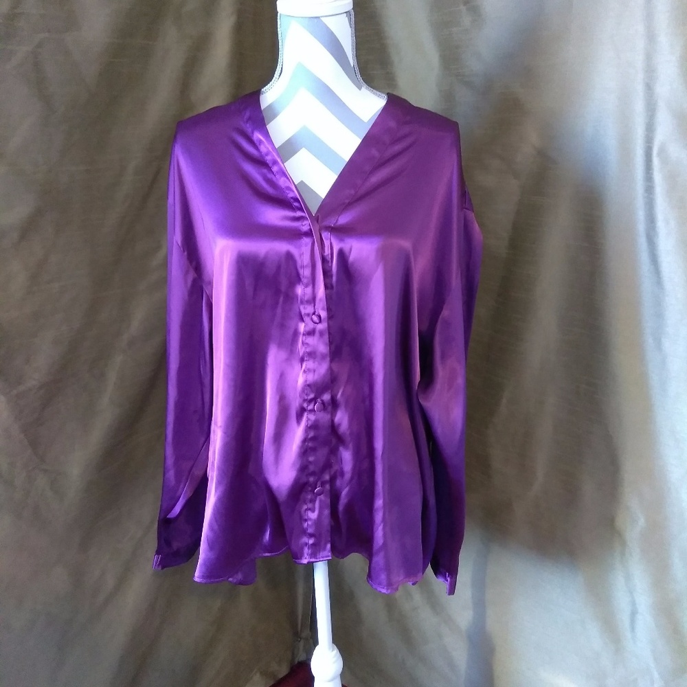 😺 Shiny Silky Comfy Purple Nightie Top