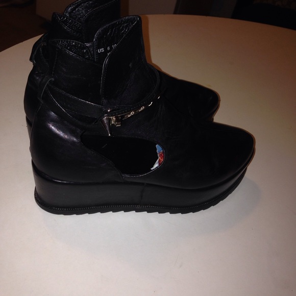 UNIF PUNK PLATFORMS ANKLE BOOT - Picture 2 of 8