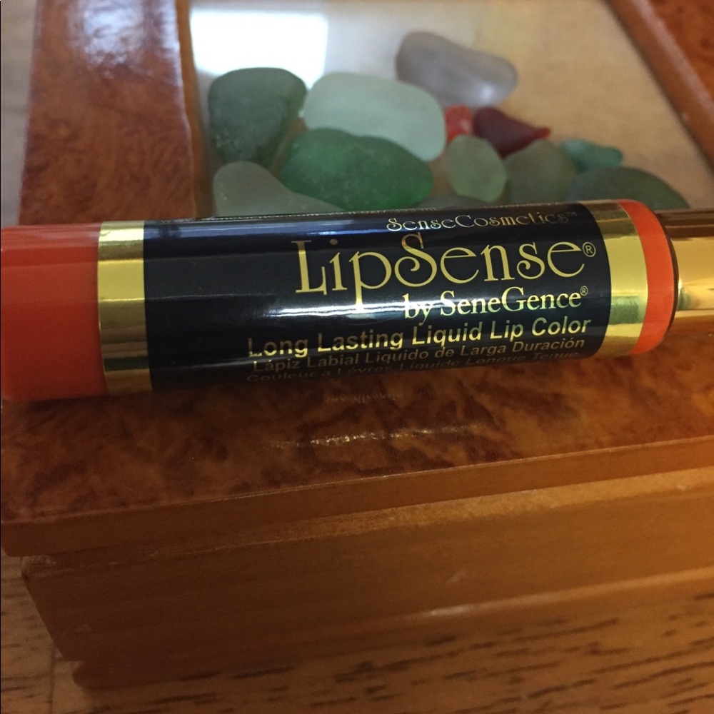 She's Apples Lipsense