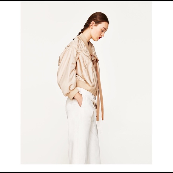 ZARA COLLECTION- LIMITED EDITION JACKET ๐๐๐๐โ - Picture 2 of 8