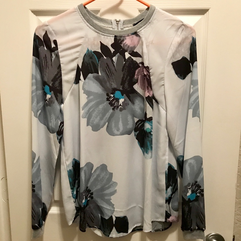 Beautiful floral blouse!