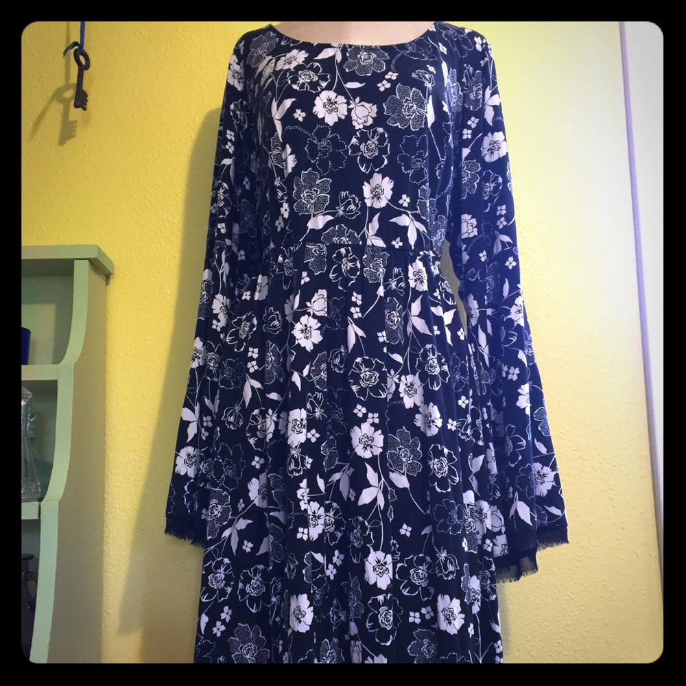 Torrid Bell Sleeve Dress