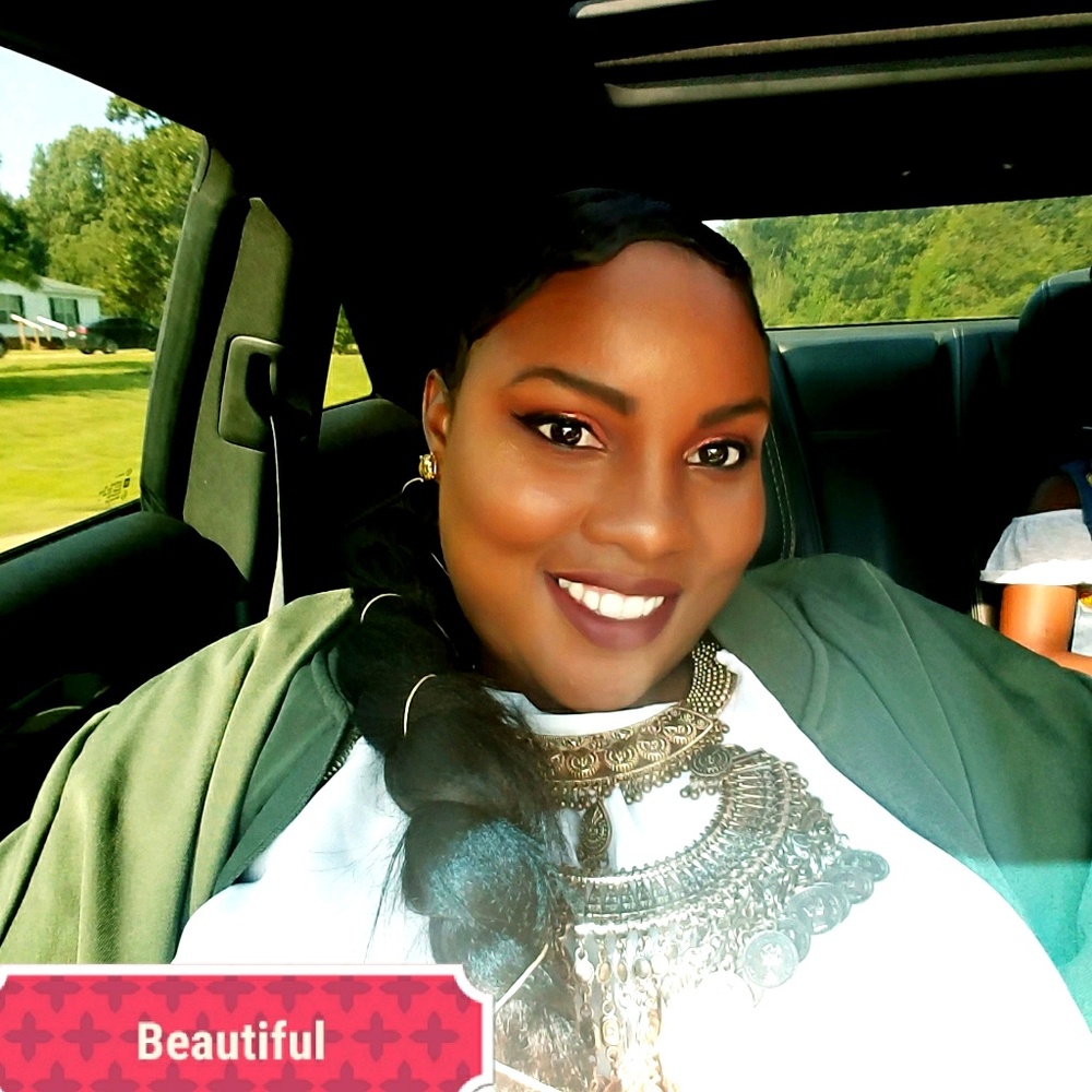 Meet your Posher, Shandreka