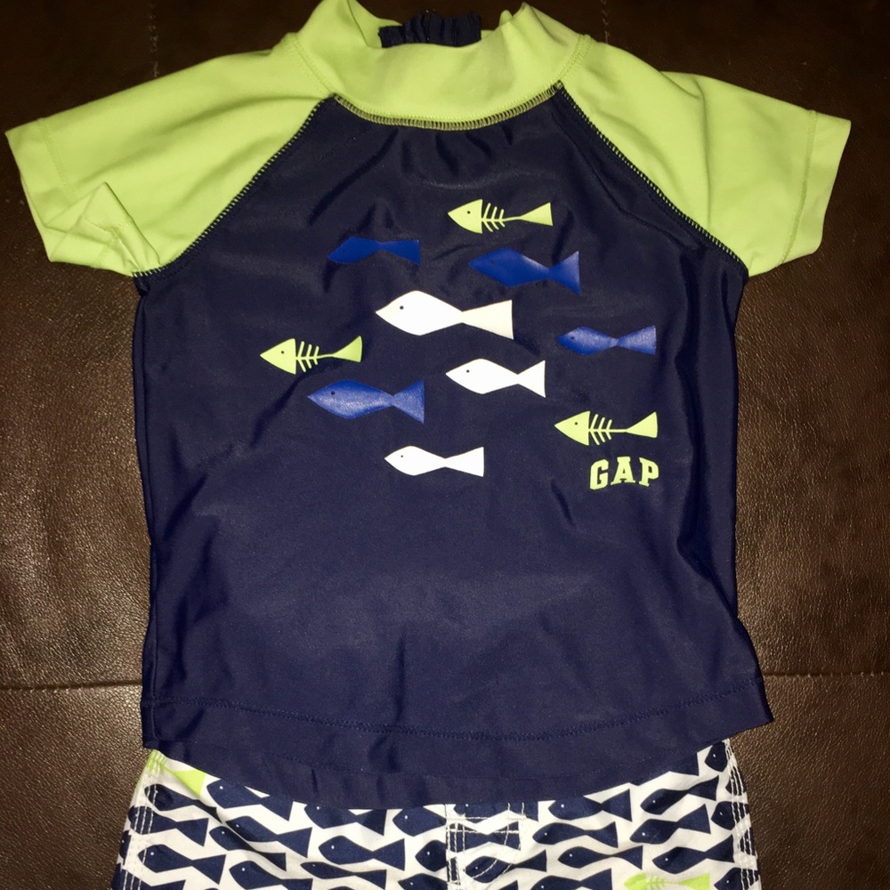 Gap swim outfit