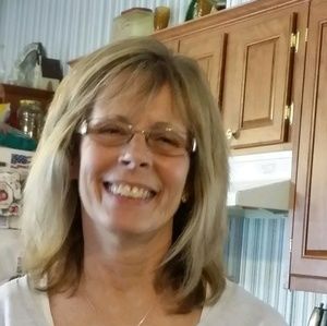 Meet your Posher, Carol