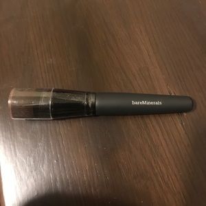 Bare minerals foundation brush
