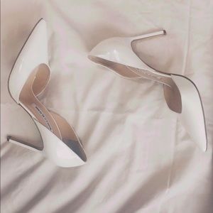 Manolo blahnik dorsay Pump