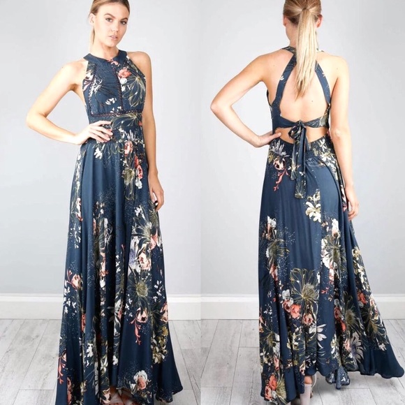 ✨ LAST ONE Open Back Blue Floral Halter Maxi Dress - Picture 3 of 7