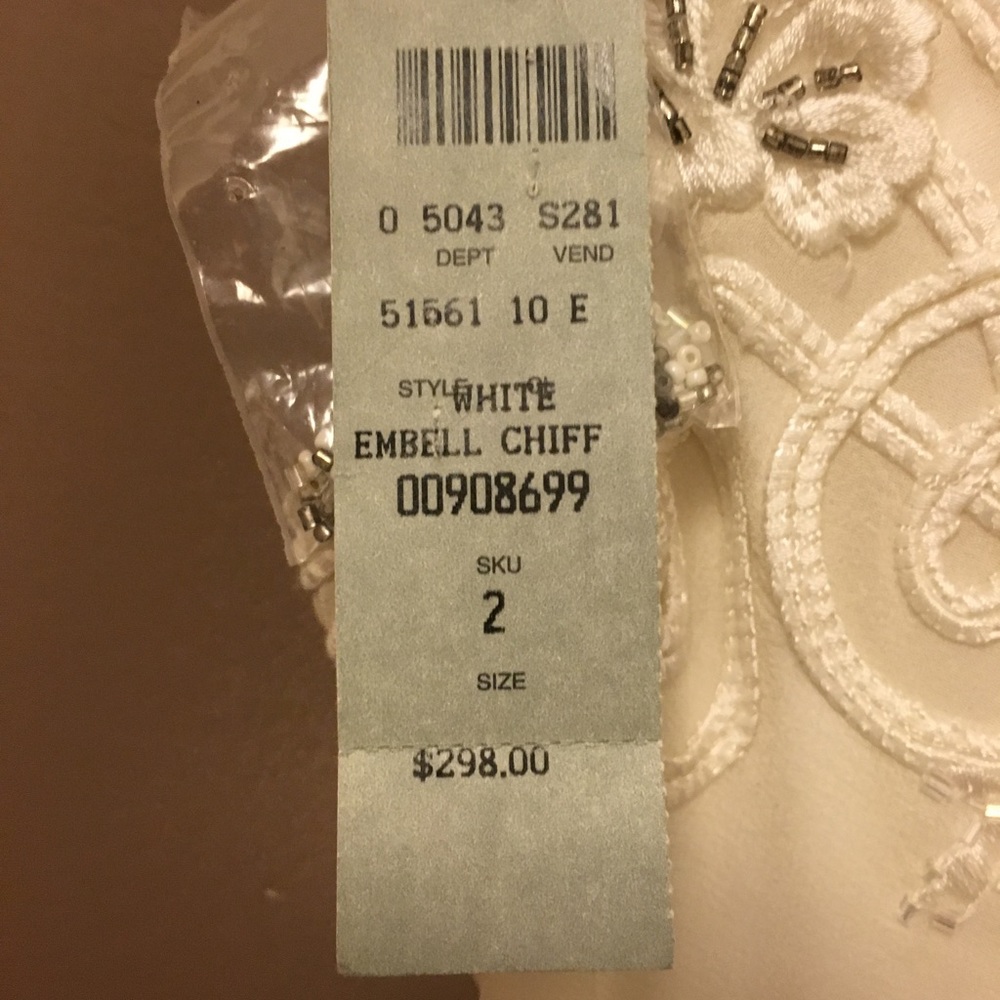 NWT Cache Homecoming, Wedding, Cocktail Dress $298 - Picture 5 of 8