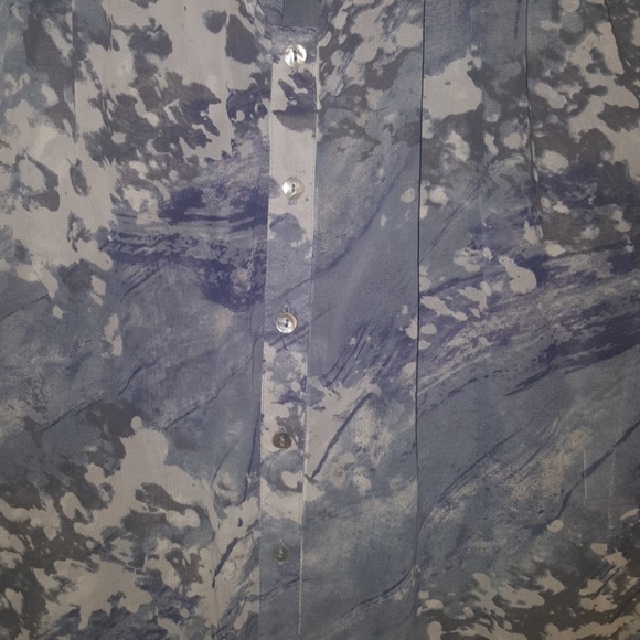 Sheer top! - Picture 3 of 5