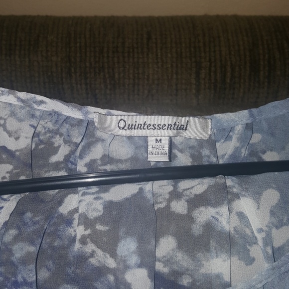 Sheer top! - Picture 4 of 5