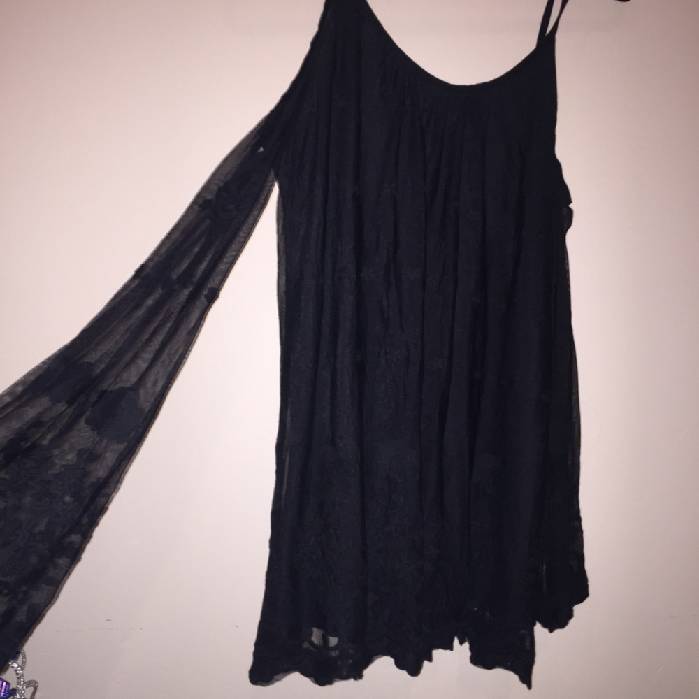Long sleeve lace dress