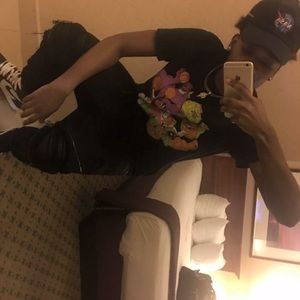 Meet your Posher, Jay