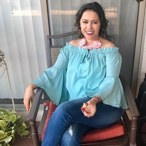 Meet your Posher, Rocio